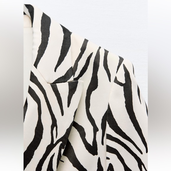 Zara blazer with rolled up sleeves size S new with tags - Picture 9 of 9